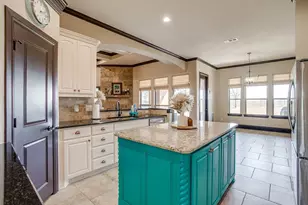 8613 Tuscan Wy, Godley, TX 76044 - Photo 10