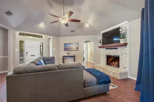 2004 Cedar Crest Blvd, Dallas, TX 75203 - Photo 6