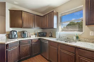 2004 Cedar Crest Blvd, Dallas, TX 75203 - Photo 10