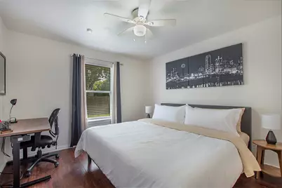 2004 Cedar Crest Boulevard, Dallas, TX 75203 - Photo 36