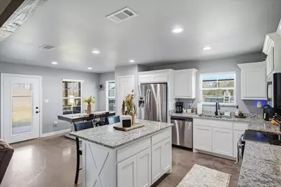 1052 Vz County Road 3208, Wills Point, TX 75169 - Photo 14