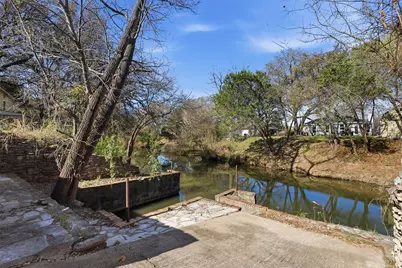2808 Sky Harbour Drive, Granbury, TX 76049 - Photo 36