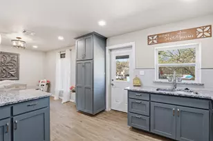2808 Sky Harbour Dr, Granbury, TX 76049 - Photo 16