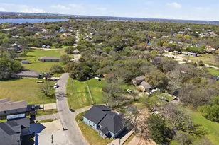 2808 Sky Harbour Dr, Granbury, TX 76049 - Photo 28