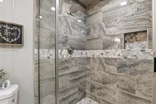 2808 Sky Harbour Dr, Granbury, TX 76049 - Photo 18