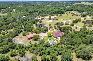 115 Lantana Ct, Poolville, TX 76487 - Photo 2