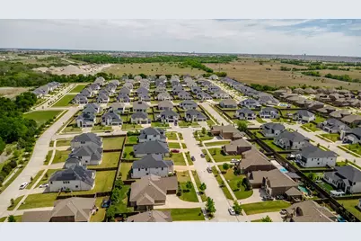 9728 Hickory Hill Road, Frisco, TX 75035 - Photo 32