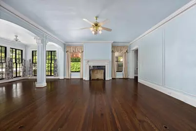 4720 Collinwood Avenue, Fort Worth, TX 76107 - Photo 4