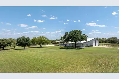 7703 Prairie Creek, Tolar, TX 76476 - Photo 6
