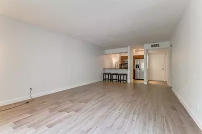 4851 Cedar Springs Road #190, Dallas, TX 75219 - Photo 6