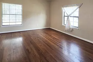 12121 Hoblitzelle Dr, Dallas, TX 75243 - Photo 16