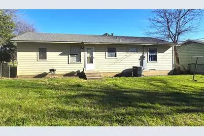 12121 Hoblitzelle Drive, Dallas, TX 75243 - Photo 32