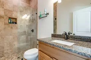 643 County Rd 2255, Telephone, TX 75488 - Photo 28