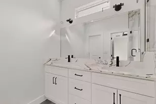 6039 Plum Dale Rd, Dallas, TX 75241 - Photo 18