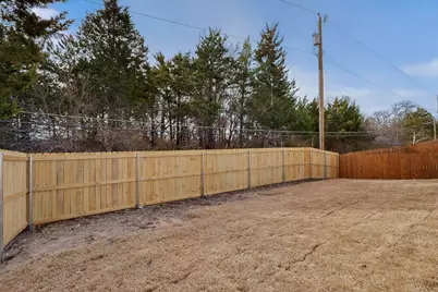 6039 Plum Dale Road, Dallas, TX 75241 - Photo 38