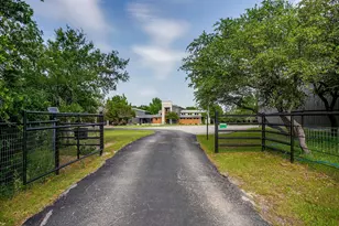357 Wood Lake Rd, Aledo, TX 76008 - Photo 2