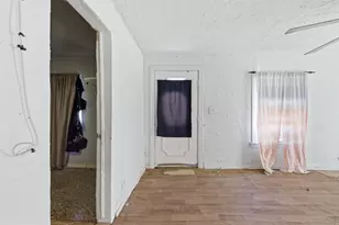 1703 Navaro St, Dallas, TX 75208 - Photo 24