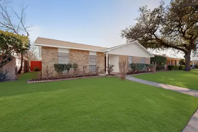 1926 Rambling Ridge Lane, Carrollton, TX 75007 - Photo 2