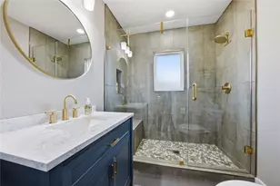 904 E College St, Athens, TX 75751 - Photo 16