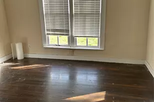 607 NW Main St, Ennis, TX 75119 - Photo 14