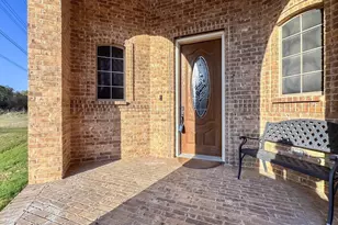 6812 Sail Away Pl, Grand Prairie, TX 75054 - Photo 4