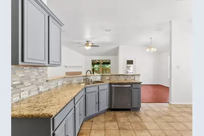 11813 Ponderosa Pine Drive, Fort Worth, TX 76244 - Photo 8