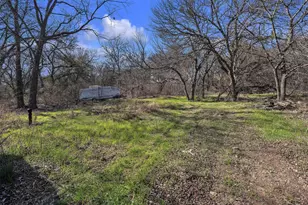 220 Country Side Ct, Springtown, TX 76082 - Photo 34