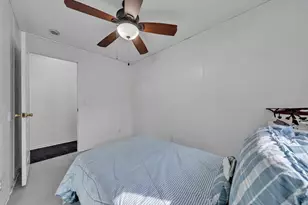 220 Country Side Ct, Springtown, TX 76082 - Photo 14