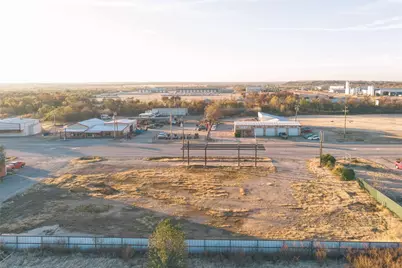 3805 Highway 180 E, Mineral Wells, TX 76067 - Photo 4