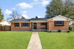 1038 Lakeview Dr, Mesquite, TX 75149 - Photo 1