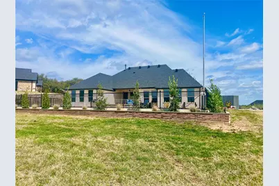 716 Coastal Meadows Court, Granbury, TX 76049 - Photo 34