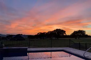 716 Coastal Meadows Ct, Granbury, TX 76049 - Photo 6
