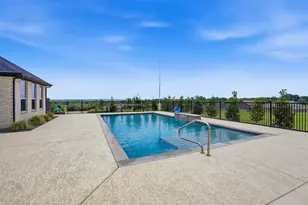 716 Coastal Meadows Ct, Granbury, TX 76049 - Photo 36