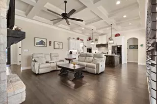 716 Coastal Meadows Ct, Granbury, TX 76049 - Photo 10