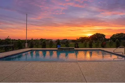 716 Coastal Meadows Court, Granbury, TX 76049 - Photo 2