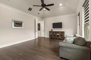 716 Coastal Meadows Ct, Granbury, TX 76049 - Photo 24