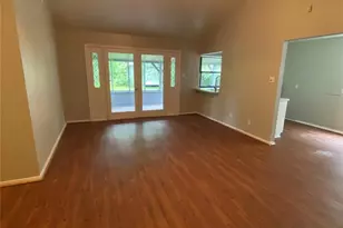 1102 Laurelhill Ct, Arlington, TX 76015 - Photo 2