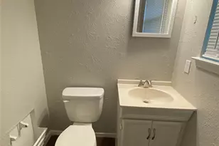 1102 Laurelhill Ct, Arlington, TX 76015 - Photo 14