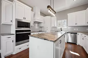 4609 County Rd 206, Grandview, TX 76050 - Photo 14