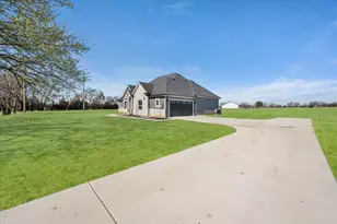 4609 County Rd 206, Grandview, TX 76050 - Photo 34