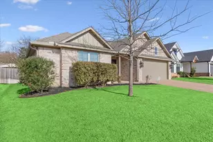 10337 Fallen Leaf Dr, Waco, TX 76712 - Photo 2