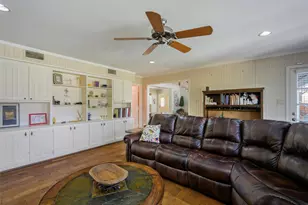 2119 River Ridge Rd, Arlington, TX 76017 - Photo 16