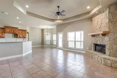 140 Champion Court, Weatherford, TX 76087 - Photo 6