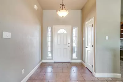 140 Champion Court, Weatherford, TX 76087 - Photo 4