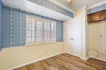 5226 Lake Shore Drive, Waco, TX 76710 - Photo 12