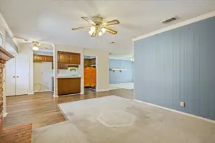 5226 Lake Shore Dr, Waco, TX 76710 - Photo 10