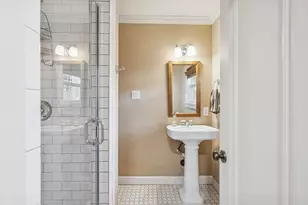 8212 Midway Rd, Dallas, TX 75209 - Photo 24