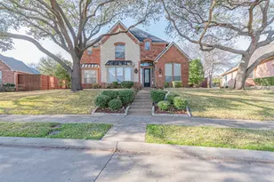 4209 Pinecreek Dr, Rowlett, TX 75088 - Photo 1