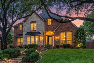 4209 Pinecreek Dr, Rowlett, TX 75088 - Photo 1