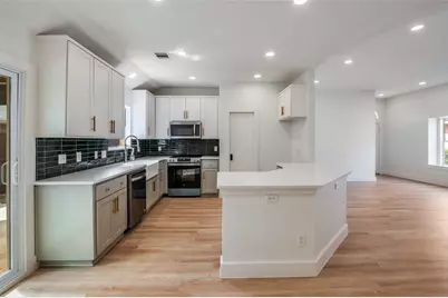 2207 Arbor Creek Drive, Carrollton, TX 75010 - Photo 12